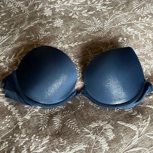 Victorias Secret 32C